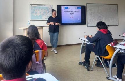ÖĞRENCİLERE YKS TANITIM SUNUMU