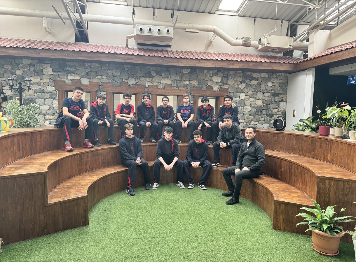 ROBOTİK KULÜBÜ ÖĞRENCİLERİNDEN İLHAM VEREN TEKNOLOJİ ZİYARETİ