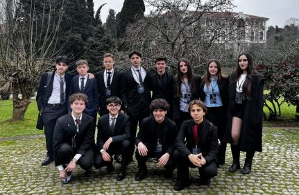 BOĞAZİÇİ ÜNİVERSİTESİ MUN KONFERANSINDA BÜYÜK B...